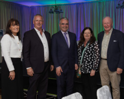 Minister Dara Calleary today joined the National Transport Authority (NTA) to announce the launch of Ireland’s first-ever Smart Demand-Responsive Transport (DRT) pilot, set to begin service in Achill on 15 July 2025. This pilot initiative, part of the NTA’s Connecting Ireland Rural Mobility Plan, aims to transform how rural communities access public transport by offering a flexible, app-based service tailored to local needs.